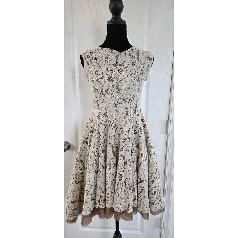Joyfolie Hazel Fit & Flare Lace Dress in turtledove Girls Size 12
